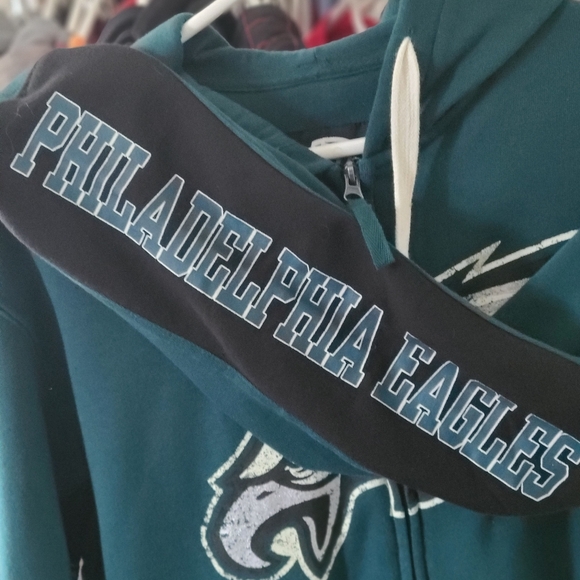 Philadelphia Eagles HandsHigh Zippered Hoodie Sz Med - Picture 2 of 6